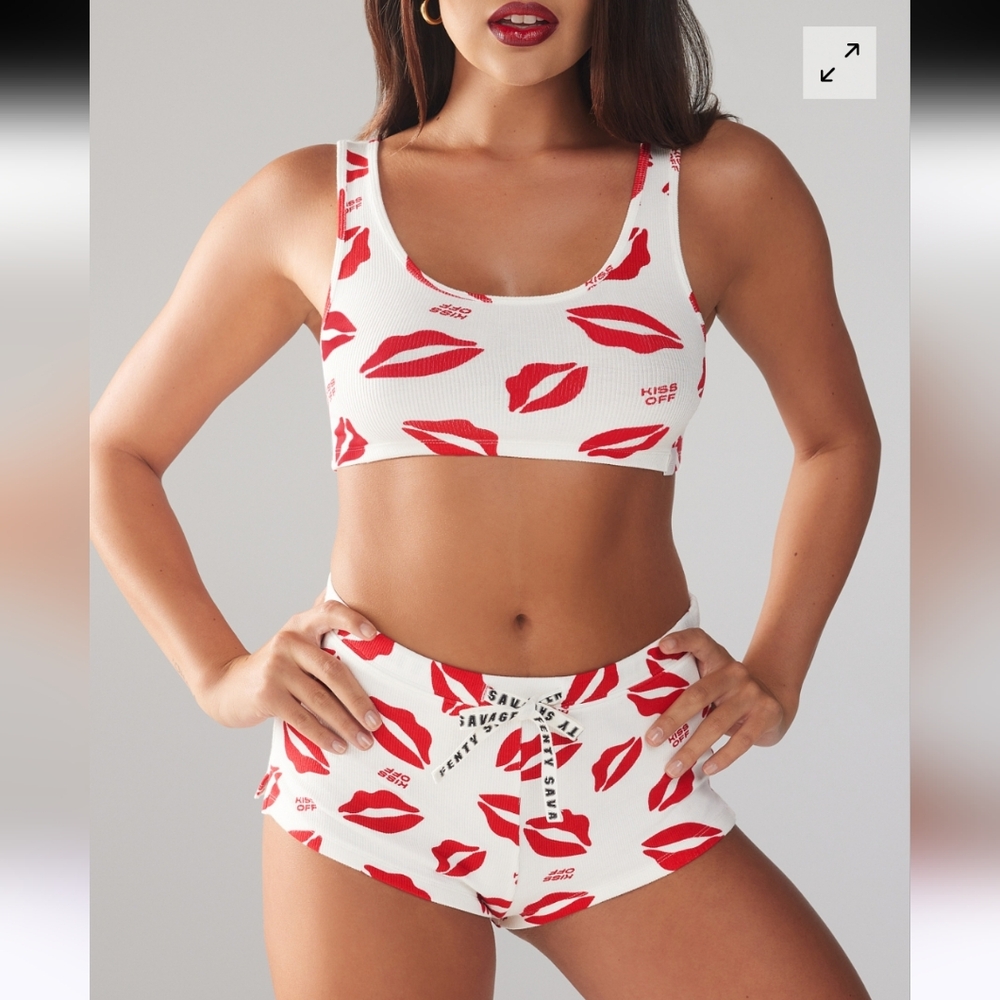 Savage X Fenty Red and White Lip Print Set. Top And Bottom